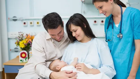 Common Newborn Challenges: What to Do at Home in Dubai